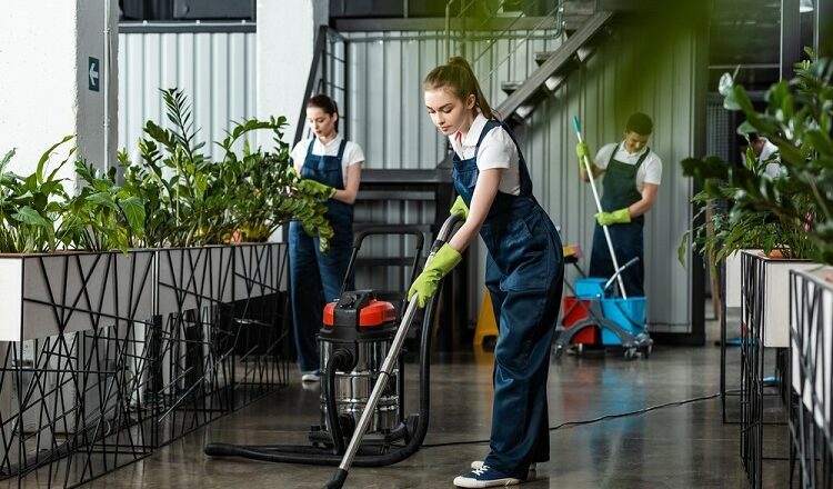 <strong>The Importance of Deep Cleaning Services in Pompano Beach for Homes and Offices</strong>
