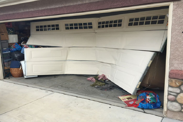 Best Garage Door Repair Near Me — Emergency Tips garage door